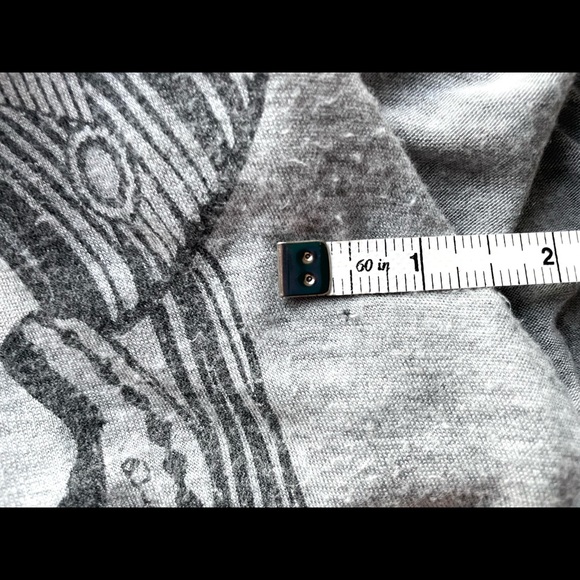 JC Fits Inc. Buffalo Skull Gray Tank Top Size Small - Picture 13 of 13